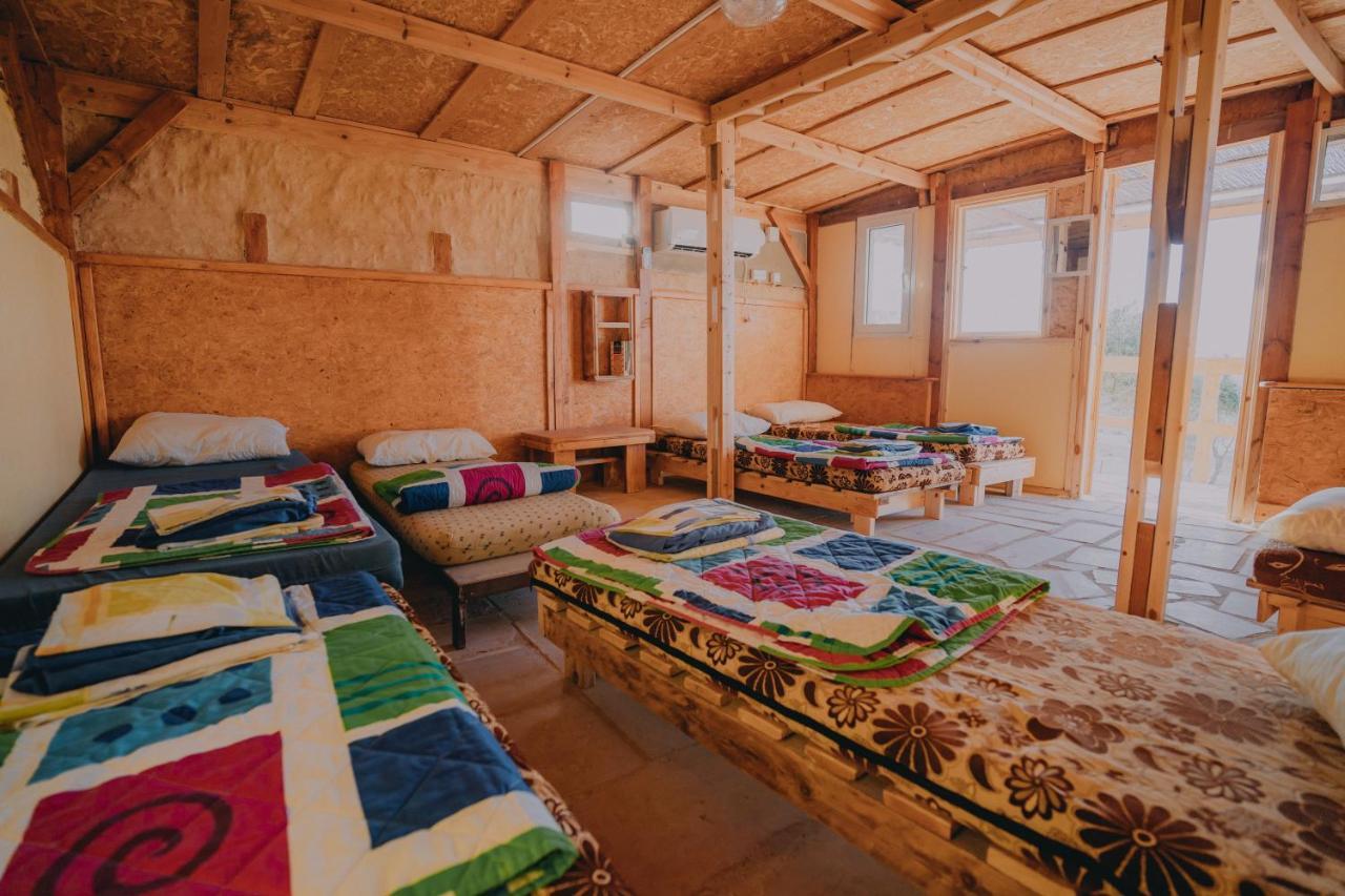 Desert Shade Camp חוות צל מדבר Villa Mitzpe Ramon Ngoại thất bức ảnh